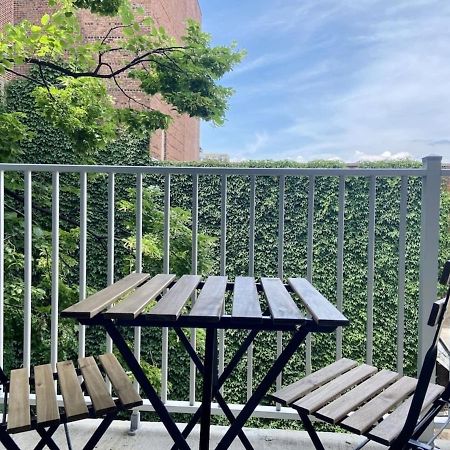 Appartement Condo Avec Terrasse Privee Dans Le Quartier Des Spectacles Montréal Dış mekan fotoğraf