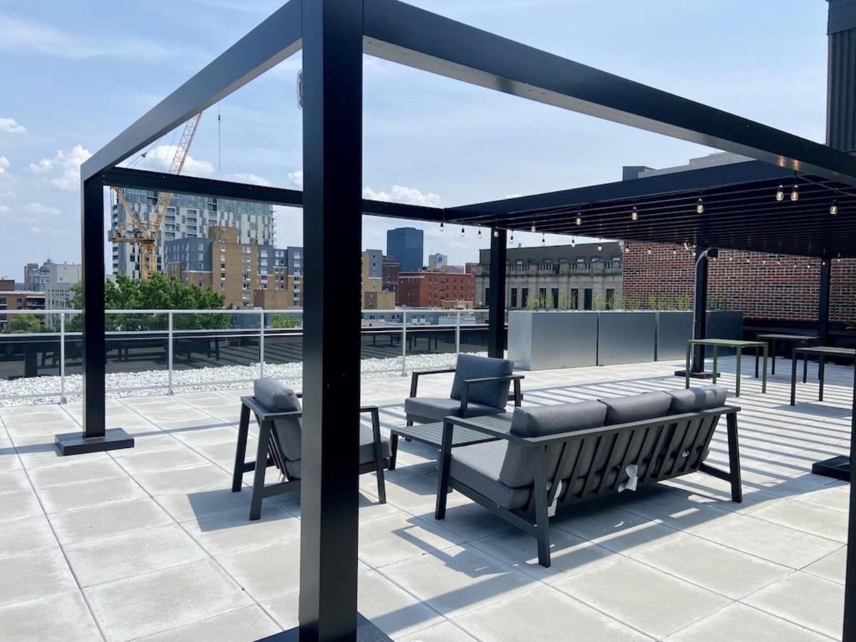 Appartement Condo Avec Terrasse Privee Dans Le Quartier Des Spectacles Montréal Dış mekan fotoğraf